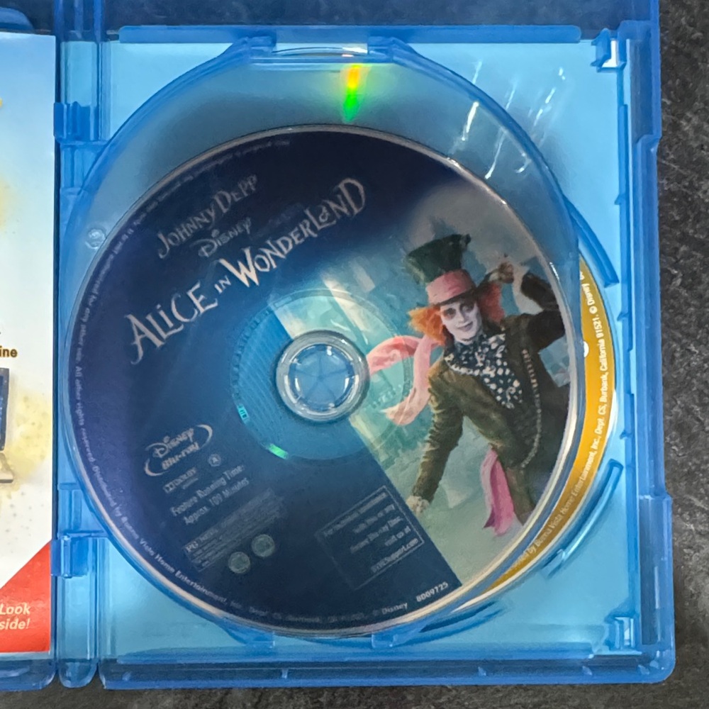 Disney Alice in Wonderland Blu-ray /DVD /Digital copy - Picture 6 of 8
